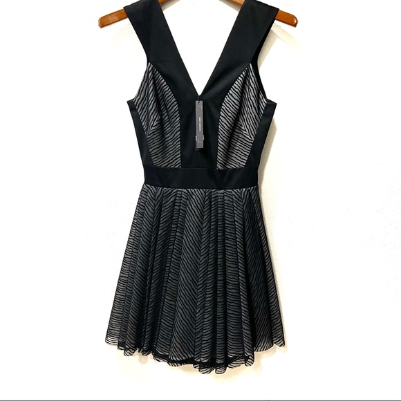 Robert Rodriguez cocktail dress size 0 - Picture 2 of 4